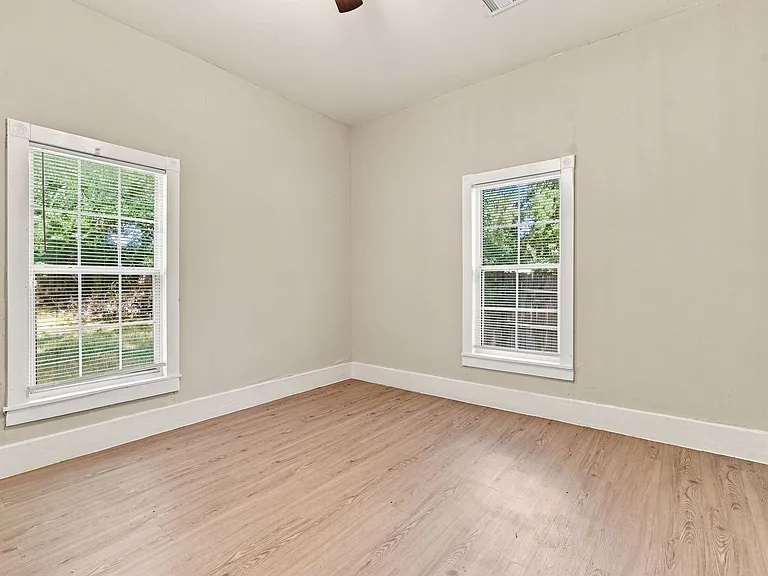 707 N Gertrude Ave — Photo 12