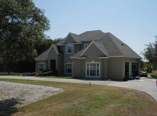 510 Oak Meadow Ln, San Antonio, TX 78253