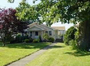 534 Sharon New Castle Rd, Farrell, PA 16121