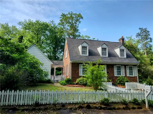 111 Hillcrest Ave, Clemson, SC 29631