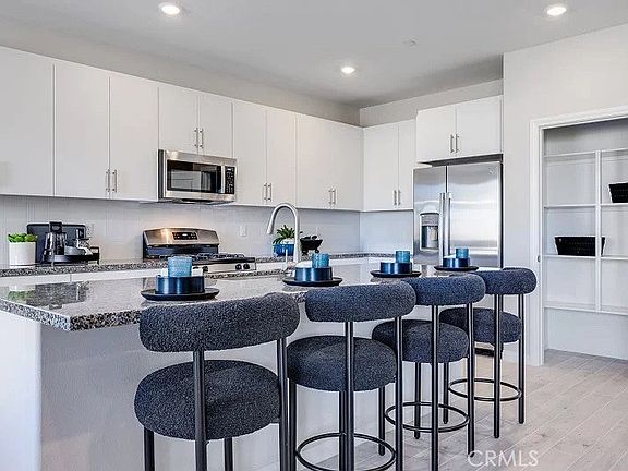 2nd image of 65316 Rancho Descanso