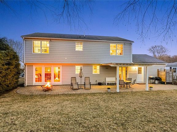 5th image of 227 Capron Farm Dr