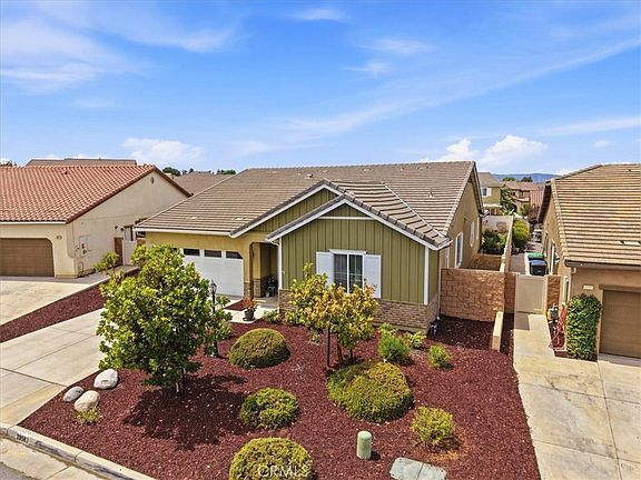 4th image of 33563 Sunbonnet Ct