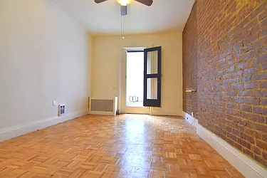 Rented by Manhattan Spaces