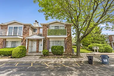 80 Saturn Lane, #A