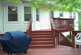 3rd image of 5659 Lowell St