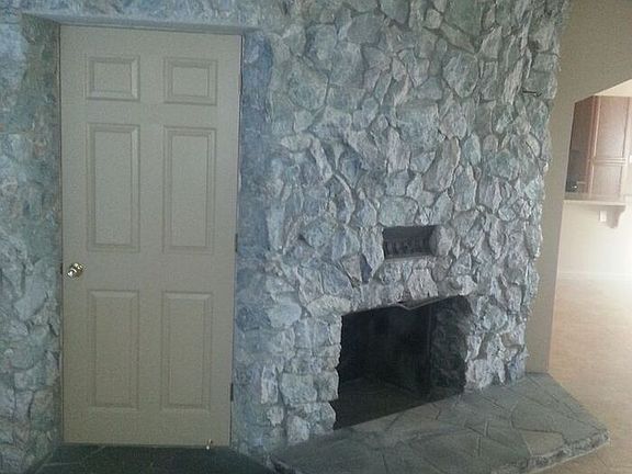 3rd image of 12091 E Whitmore Ave