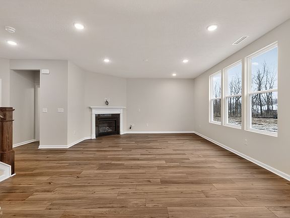 7th image of this home