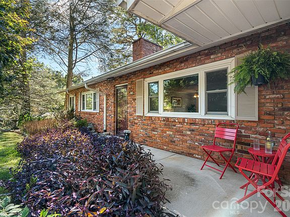 2nd image of 18 Northwood Rd