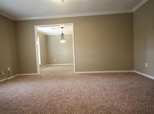 3105 Stratford St, Pearland, TX 77581