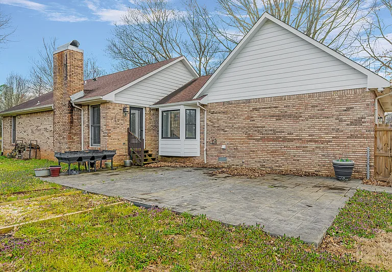 365 Bell Factory Rd — Photo 27