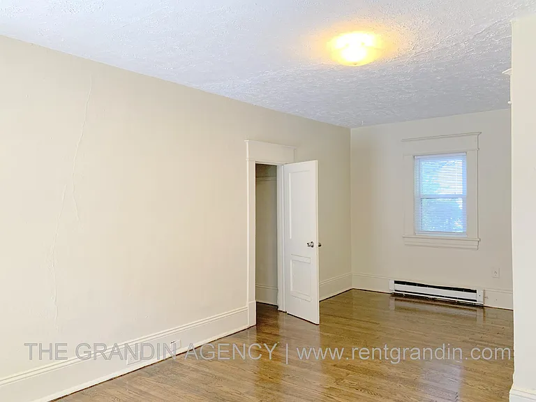 1624 Chapman Ave SW #A5 — Photo 4