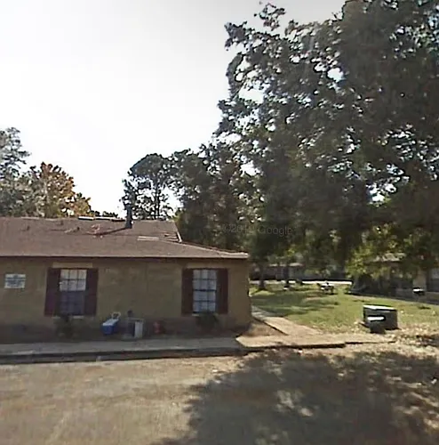 2525 NW 62nd Pl Photo 1