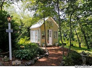 Sarah Ct, Lake junaluska, NC 28745