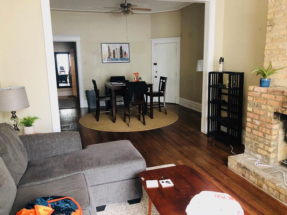 1st image of 2651 N Wilton Ave APT 1F