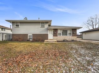 18007 66th Ct, Tinley Park, IL