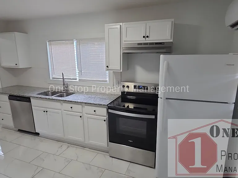 807 S Hardy Ave #A — Photo 5