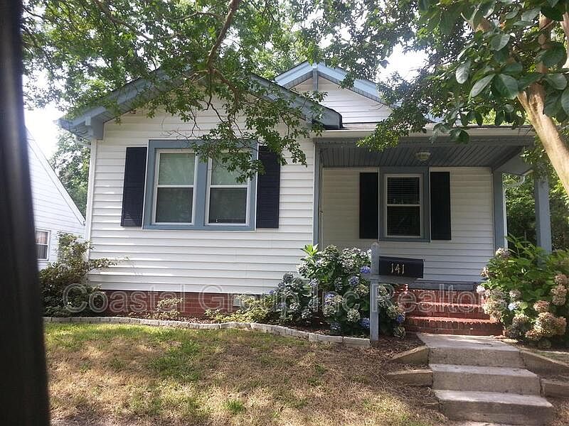 1st image of 141 W Ocean Ave