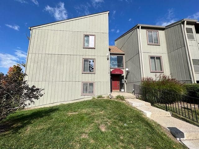 1st image of 9635 Bayview Dr APT 107