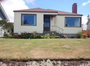 4046 44th Ave SW, Seattle, WA 98116