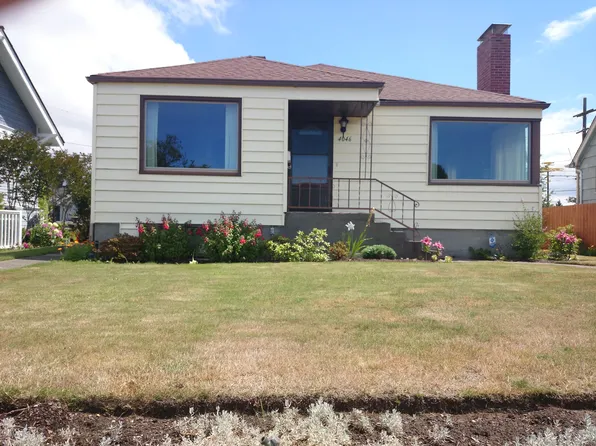 4046 44th Ave SW, Seattle, WA 98116