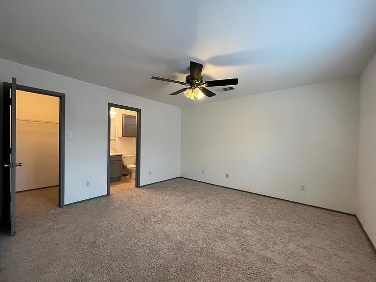 17808 Cutback Dr — Photo 6