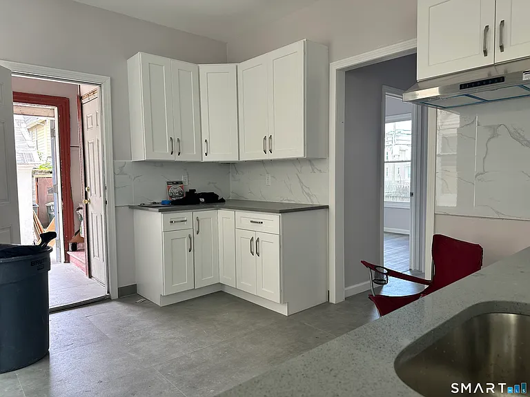 139 Whitney Ave #1 — Photo 7