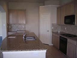 3rd image of 629 Martin Dr