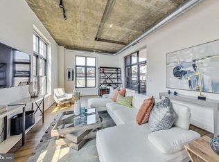 2328 Champlain St NW APT 301, Washington, DC 20009