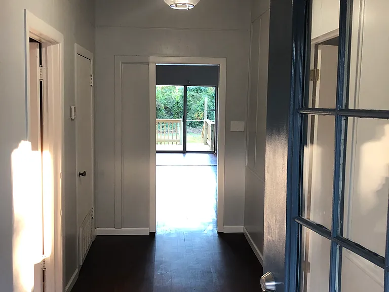 530 Church St — Photo 2