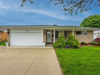 12848 E Forteen Mile Rd, Warren, MI, 48088
