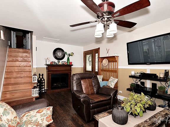 4th image of 1013 Bonnie Brook Ln