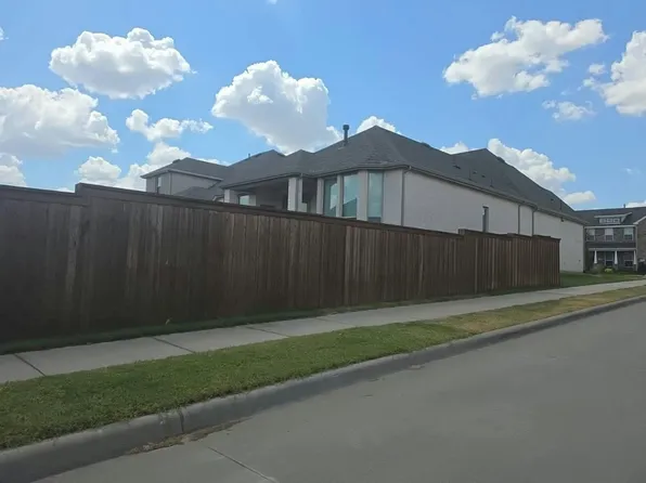 3725 Paradise Way, Sherman, TX 75090