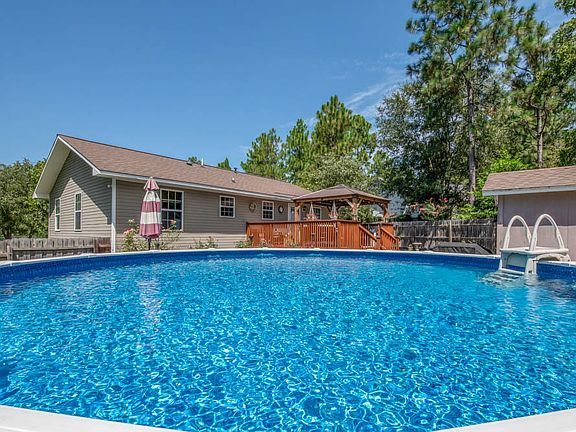 3rd image of 270 Saint Johns Pl