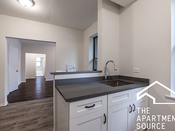5th image of 7722 N Marshfield Ave APT 1A