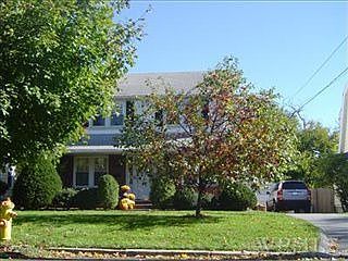 1st image of 165 Longview Ave