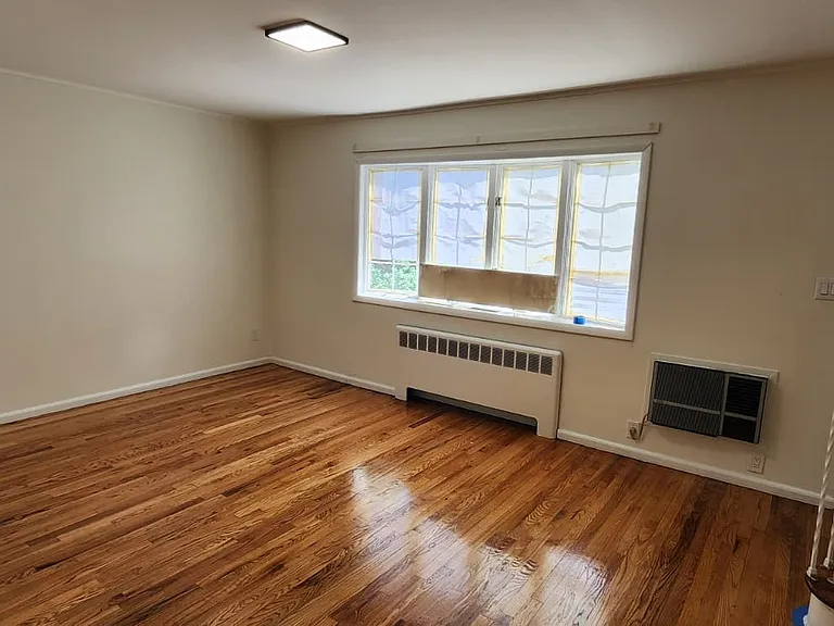 1502 Sunnyfield Dr — Photo 5