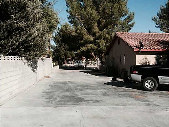 2nd image of 5020 N Valadez St