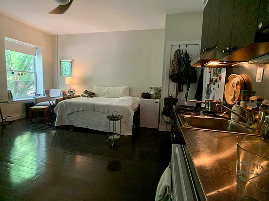 Rented by Corcoran | media 3