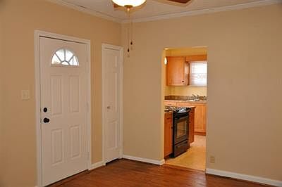2nd image of 1243 Olive St