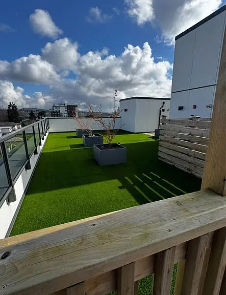 2619 Hastings St E — Photo 2