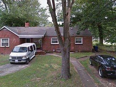 617 73rd St, Newport News, VA, 23605