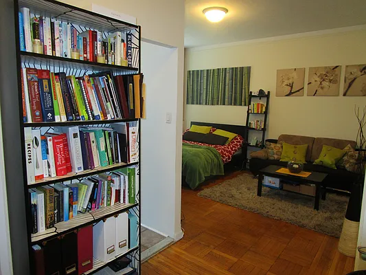 Rented by Rita S Citrin, LREB | media 37