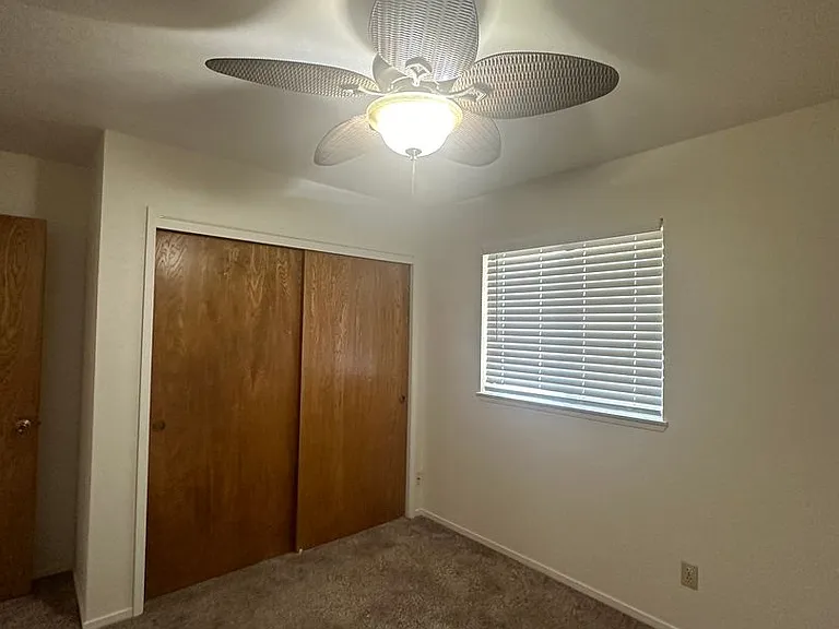 4703 W Cypress Ave — Photo 9