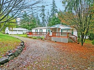 1307 NW Hogan Ln, Bremerton, WA 98311