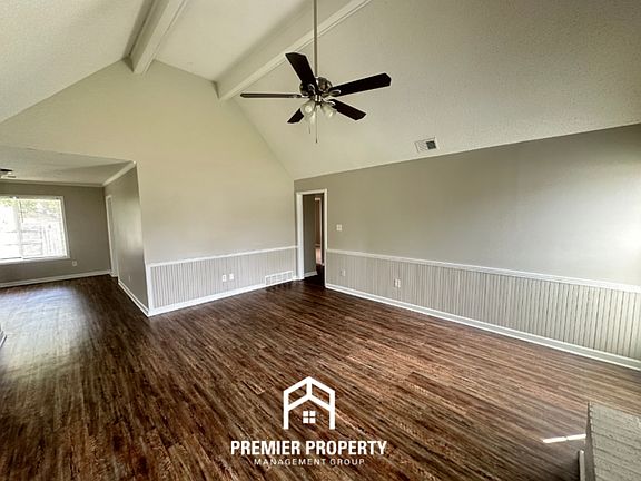 2nd image of 6516 Lake Valley Dr