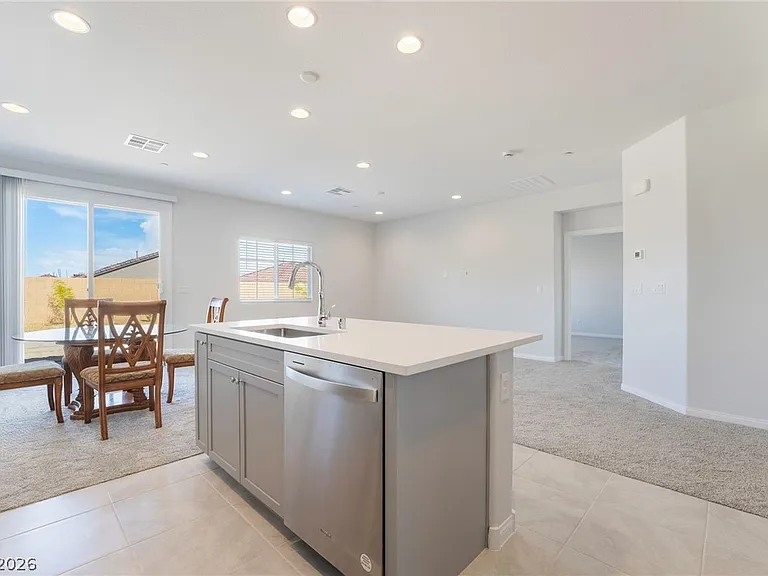 94 Cadence Crest Ave — Photo 8