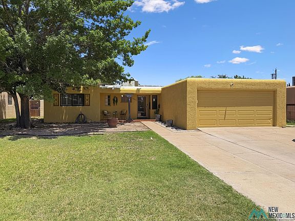 3rd image of 1004 W Gold Ave