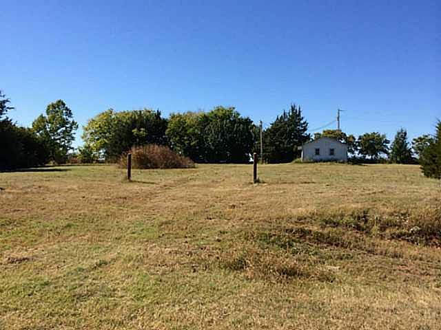 2nd image of Rising Dr Lot 24