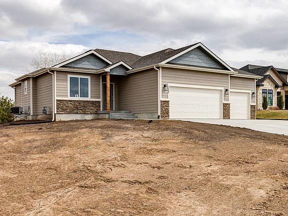 2nd image of 1209 Bentgrass Dr